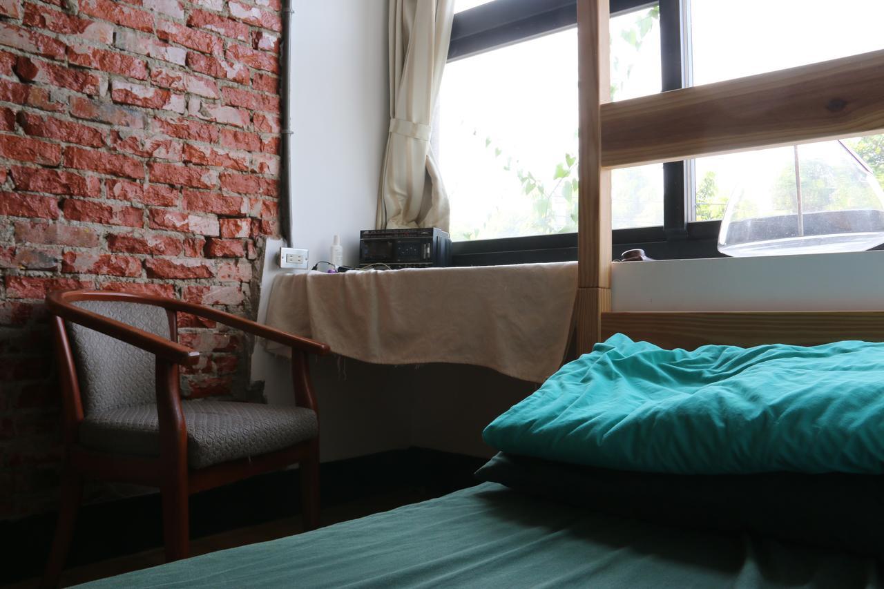 Hostel Meng Zi Bu _Dream Corner Tainan Exterior foto