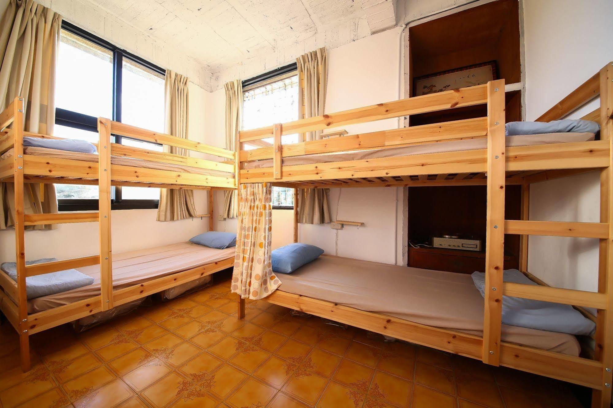 Hostel Meng Zi Bu _Dream Corner Tainan Exterior foto
