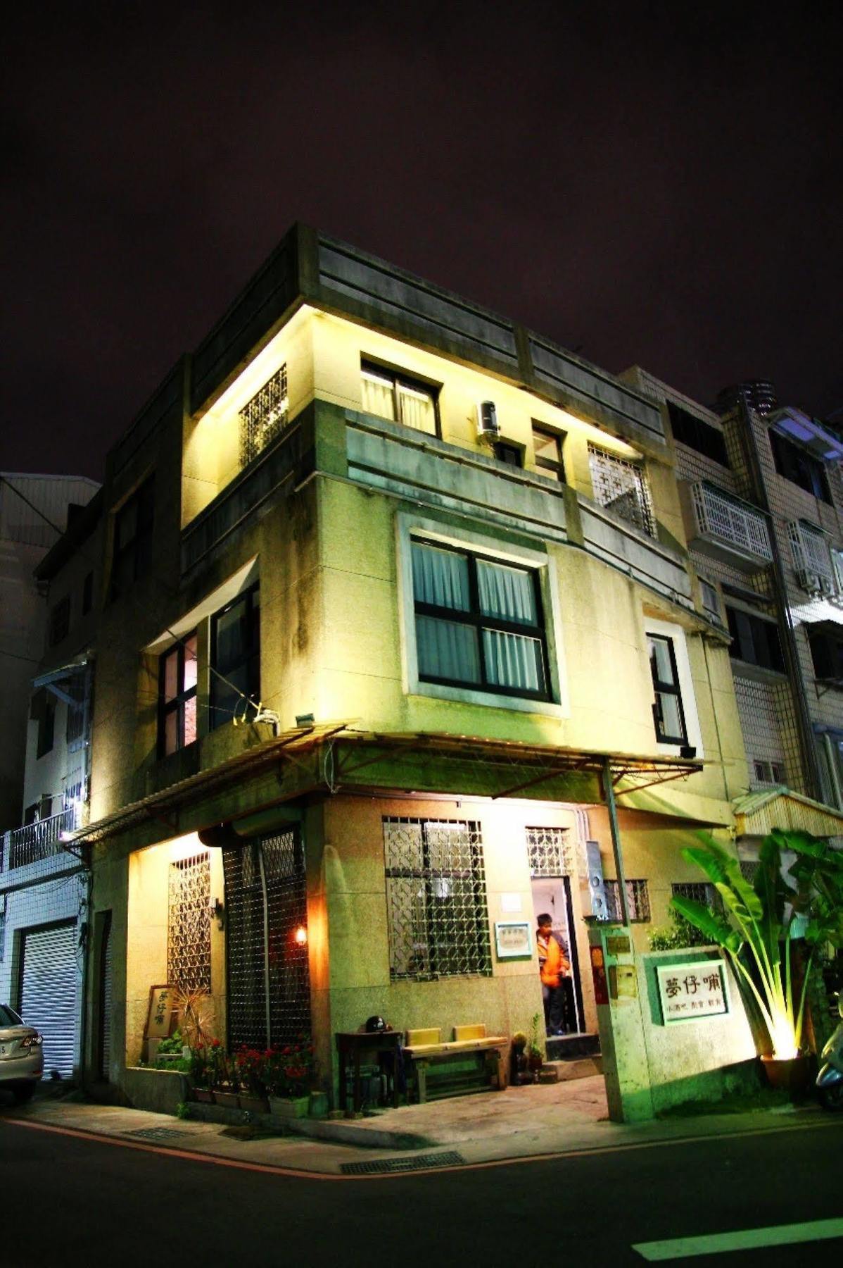Hostel Meng Zi Bu _Dream Corner Tainan Exterior foto